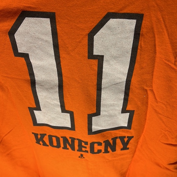 NHL Men’s Flyers Konecny 11 Jersey Tee Color Orange Size Large - Picture 5 of 5
